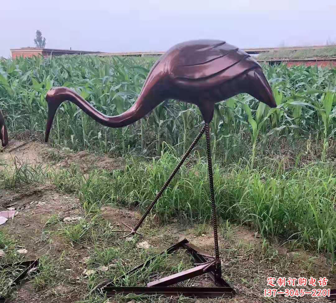 武汉玻璃钢仿铜仙鹤雕塑精美景观装饰