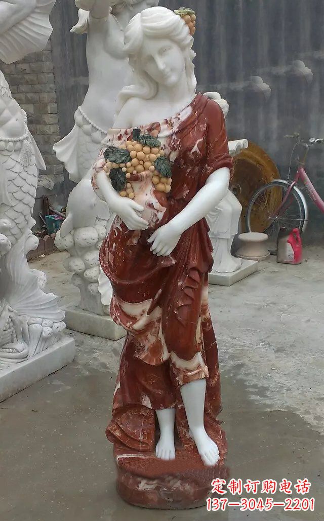武汉玻璃钢之美——女性雕塑