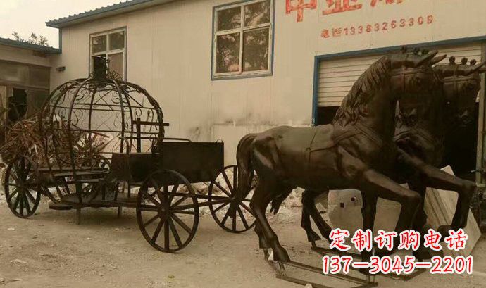 武汉玻璃钢欧式马车雕塑精美艺术品
