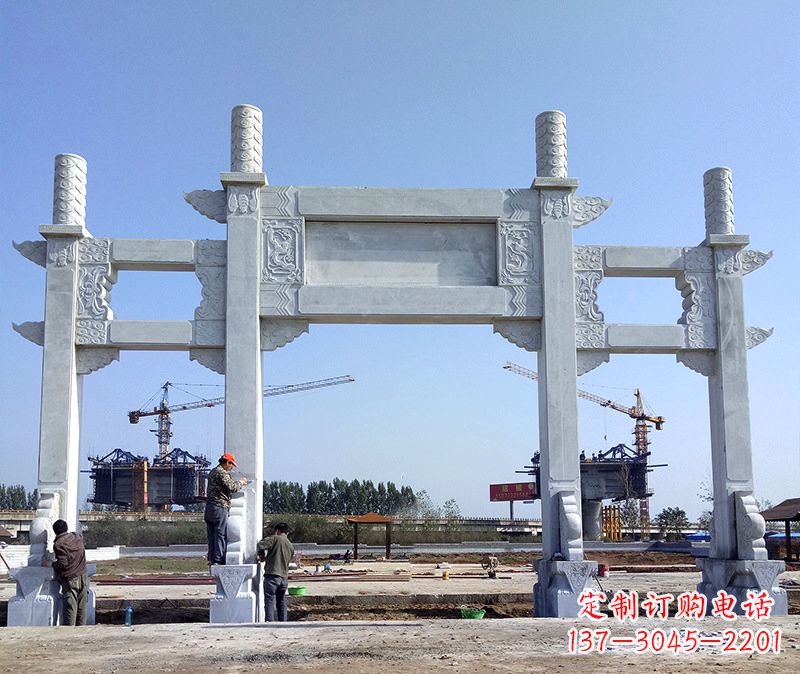 武汉玻璃钢牌坊雕塑美丽的艺术与历史结合