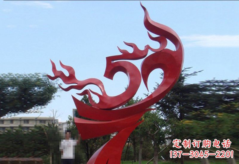 武汉不锈钢凤凰涅槃雕塑——象征着新生