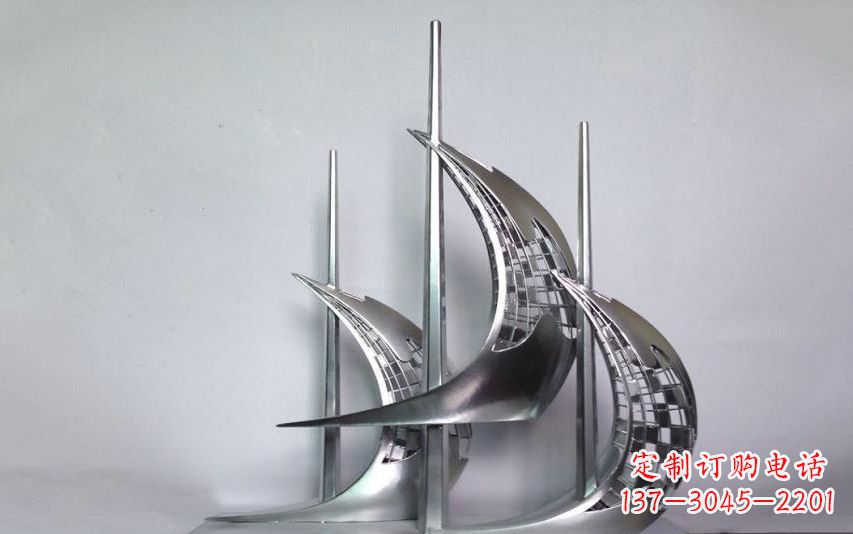 武汉不锈钢帆船雕塑——海洋之旅的象征