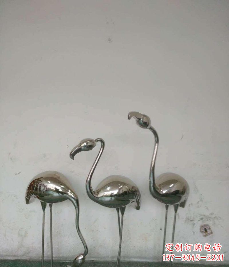 武汉不锈钢火烈鸟雕塑精美的艺术之作