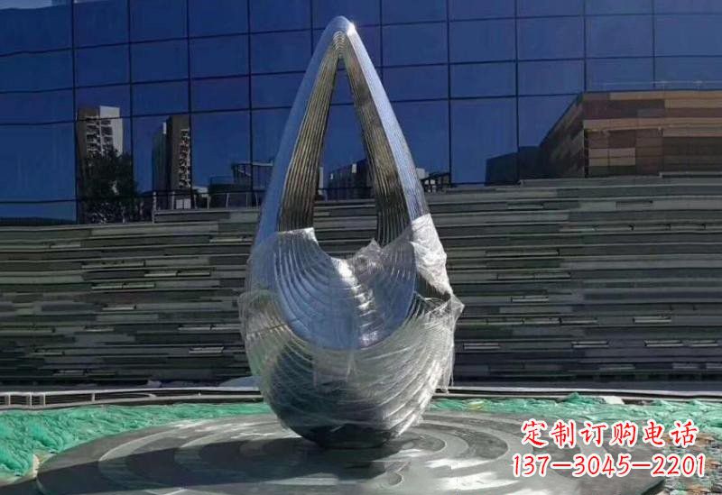 武汉不锈钢空心水滴雕塑美丽的艺术之作