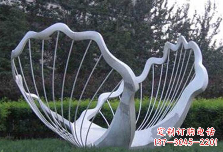 武汉不锈钢公园的镂空贝壳雕塑