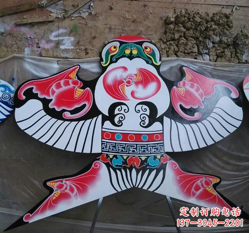 武汉精美的凤凰雕塑