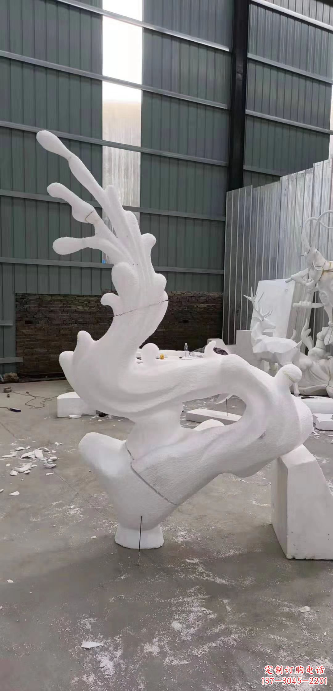武汉魔力凤凰不锈钢的美学雕塑