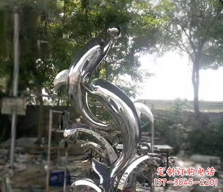 武汉不锈钢海豚顶球雕塑