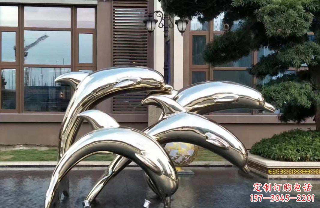 武汉不锈钢海豚跳跃雕塑精美绝伦
