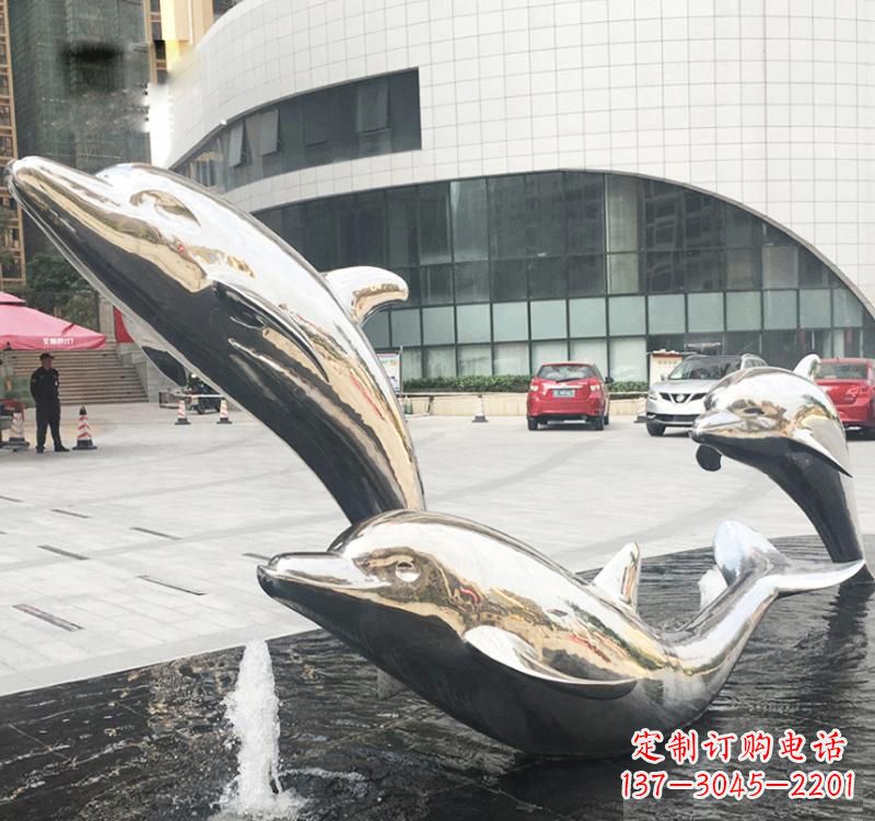 武汉不锈钢海豚雕塑艺术与美的结合