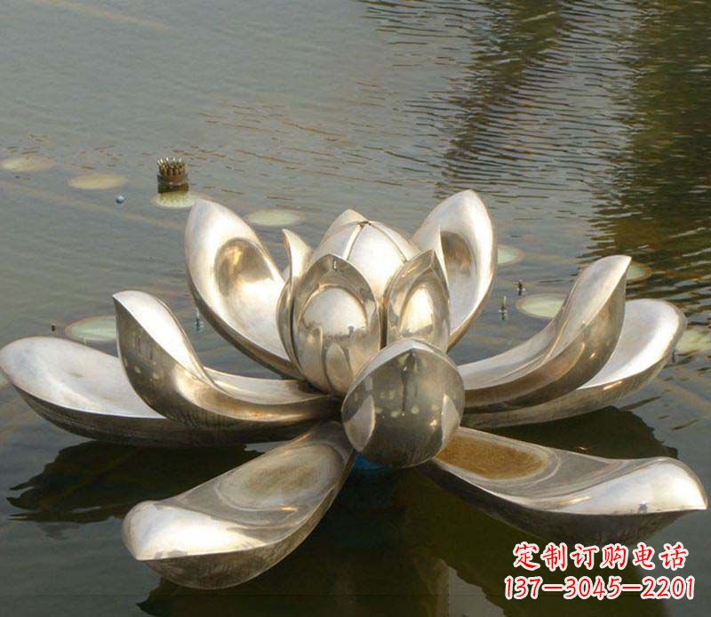 武汉该雕塑。
