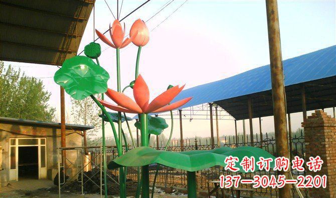 武汉不锈钢荷叶雕塑精美而优雅