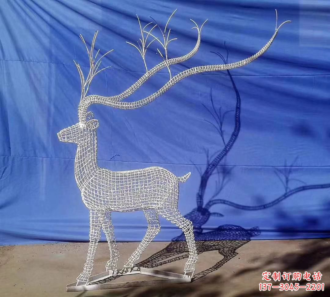 武汉不锈钢麋鹿雕塑精美的景观装饰品