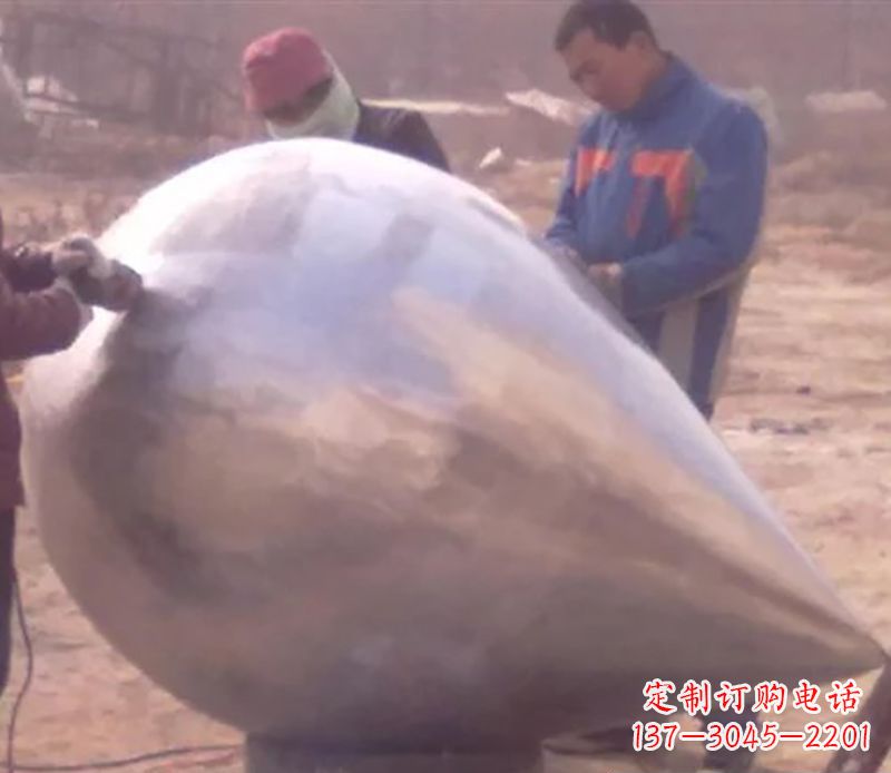 武汉不锈钢水滴雕塑精致美丽的艺术品