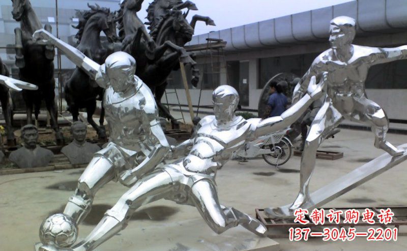 武汉不锈钢足球雕塑充满活力的艺术象征