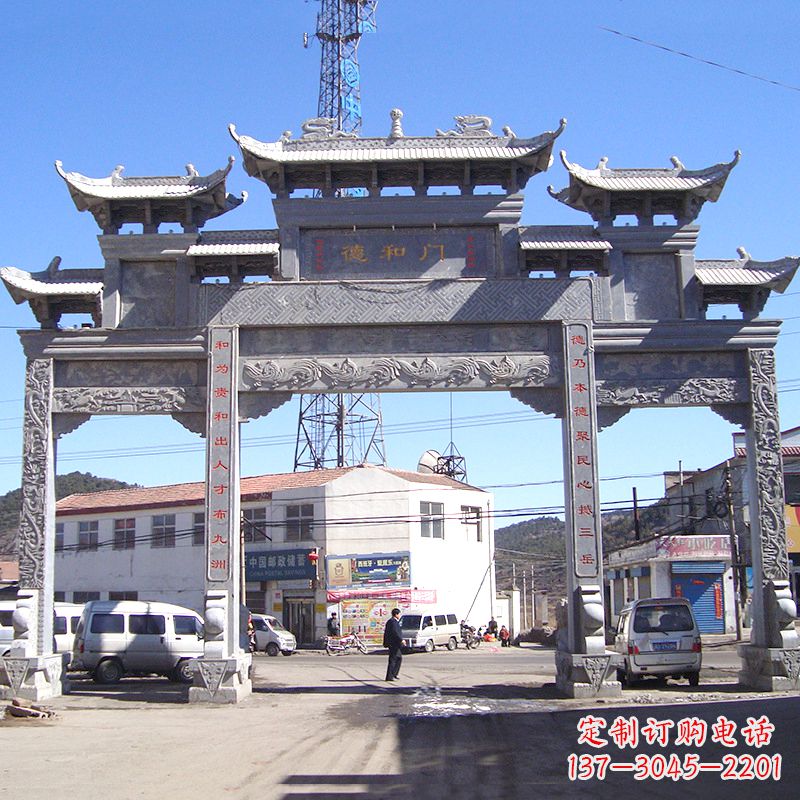 武汉中国古代的牌楼雕塑——传承着历史文化的精髓