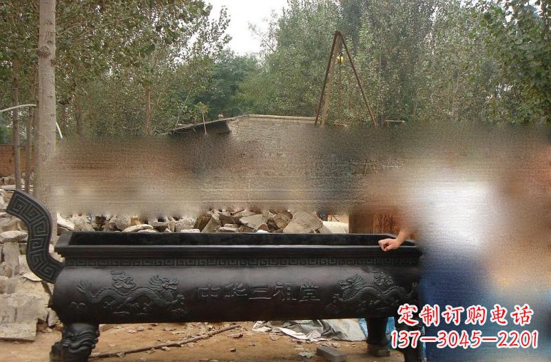 武汉祠堂方形香炉铜雕