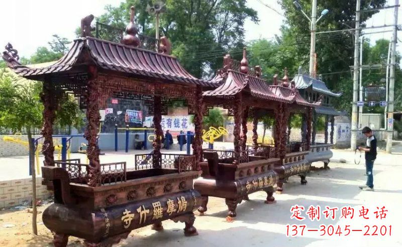 武汉传统方形香炉铜雕塑