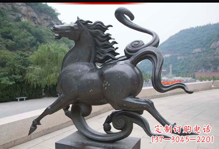 武汉公园奔马铜雕 (2)