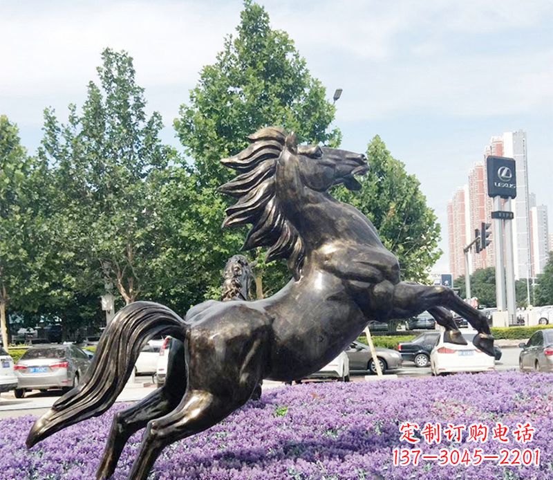 武汉新题目立体奔马·浪漫山林