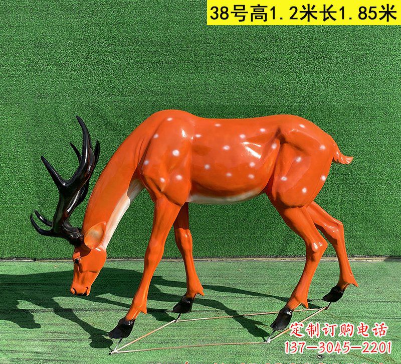 武汉公园玻璃钢梅花鹿雕塑
