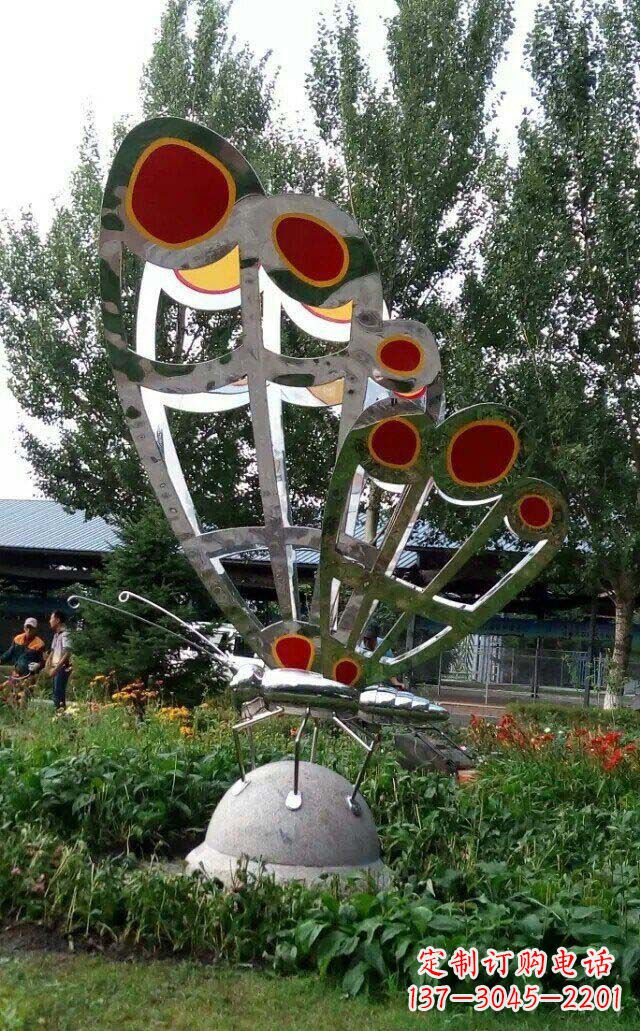 武汉现代艺术不锈钢蝴蝶雕塑