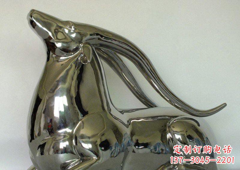 武汉中领雕塑定制公园装饰不锈钢羚羊雕塑