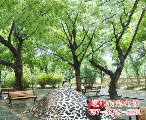 武汉悠久活力-不锈钢瓢虫雕塑