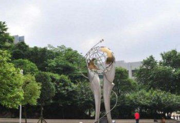 武汉中领雕塑：精致大气的不锈钢地球雕塑
