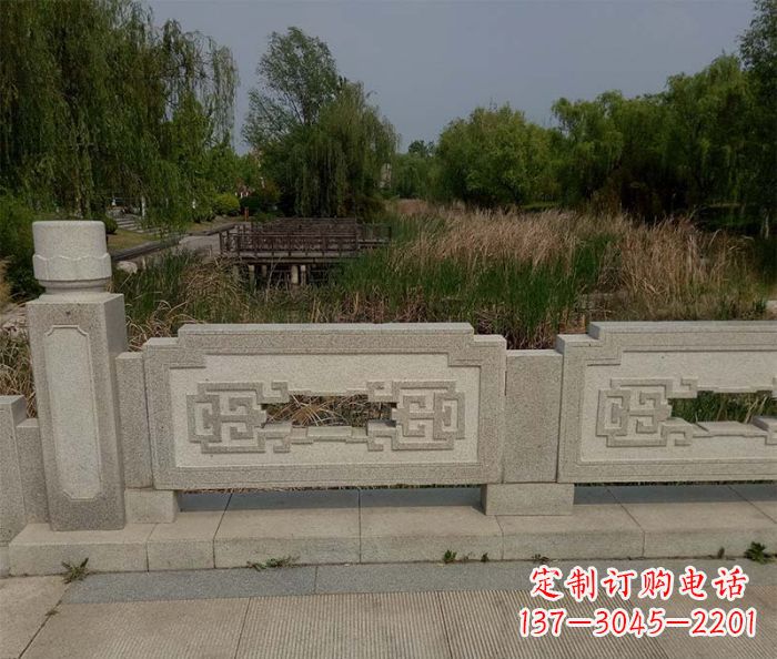 武汉优雅大气的公园栏板雕塑