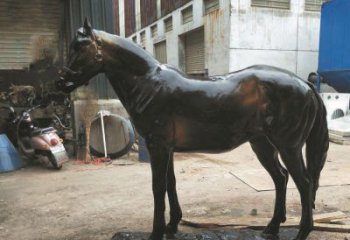 武汉玻璃钢仿铜雕塑：栩栩如生的飞奔骏马