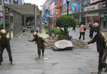 武汉中领雕塑：陀螺小品人物铜雕