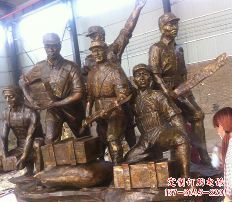 武汉把热血历史纪念永久铸就——红军雕塑