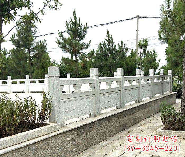 武汉大理石栏杆雕塑:精致的定制艺术品