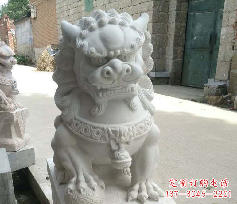 武汉南方石雕龙狮子——浓烈的中国风雕塑