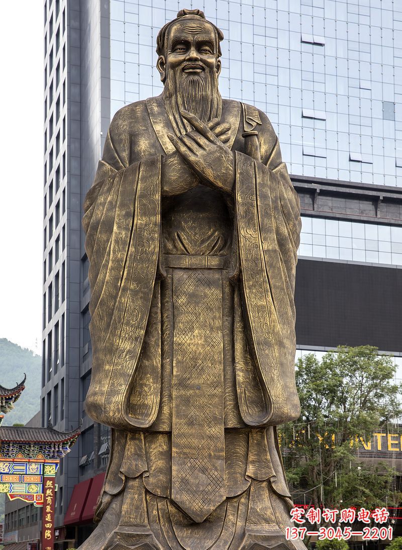 武汉孔丘古代名人铜雕