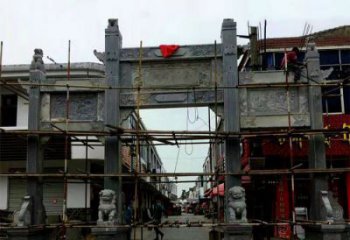 武汉中领雕塑-精美街道三门石雕牌楼