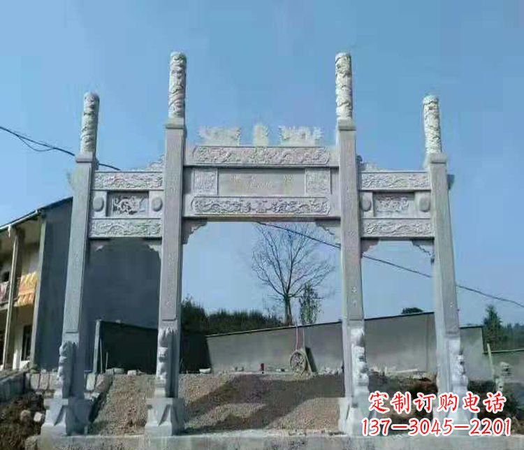 武汉三门仿古牌坊石雕,精致雕刻典雅之美
