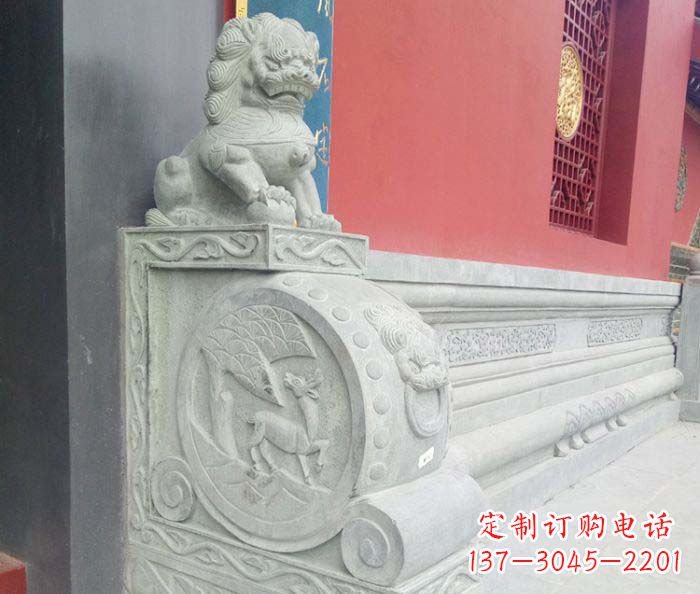武汉寺庙景观狮子石门墩抱鼓石