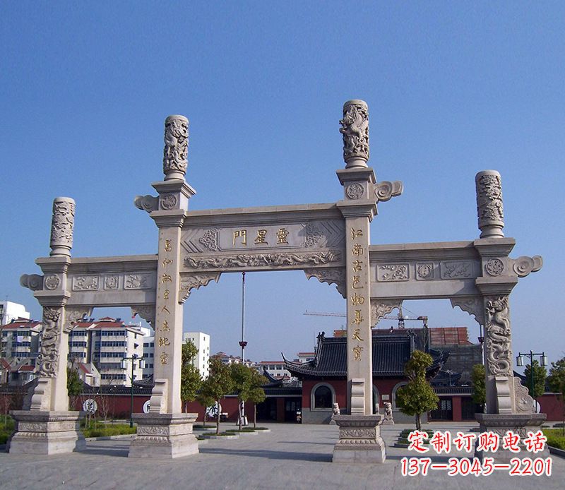 武汉寺庙景观石牌坊