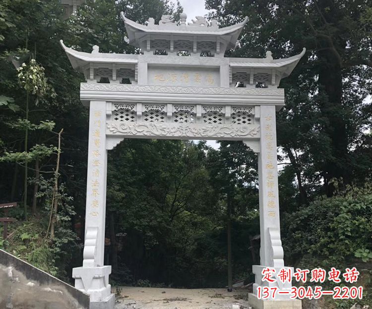 武汉寺院牌坊石雕