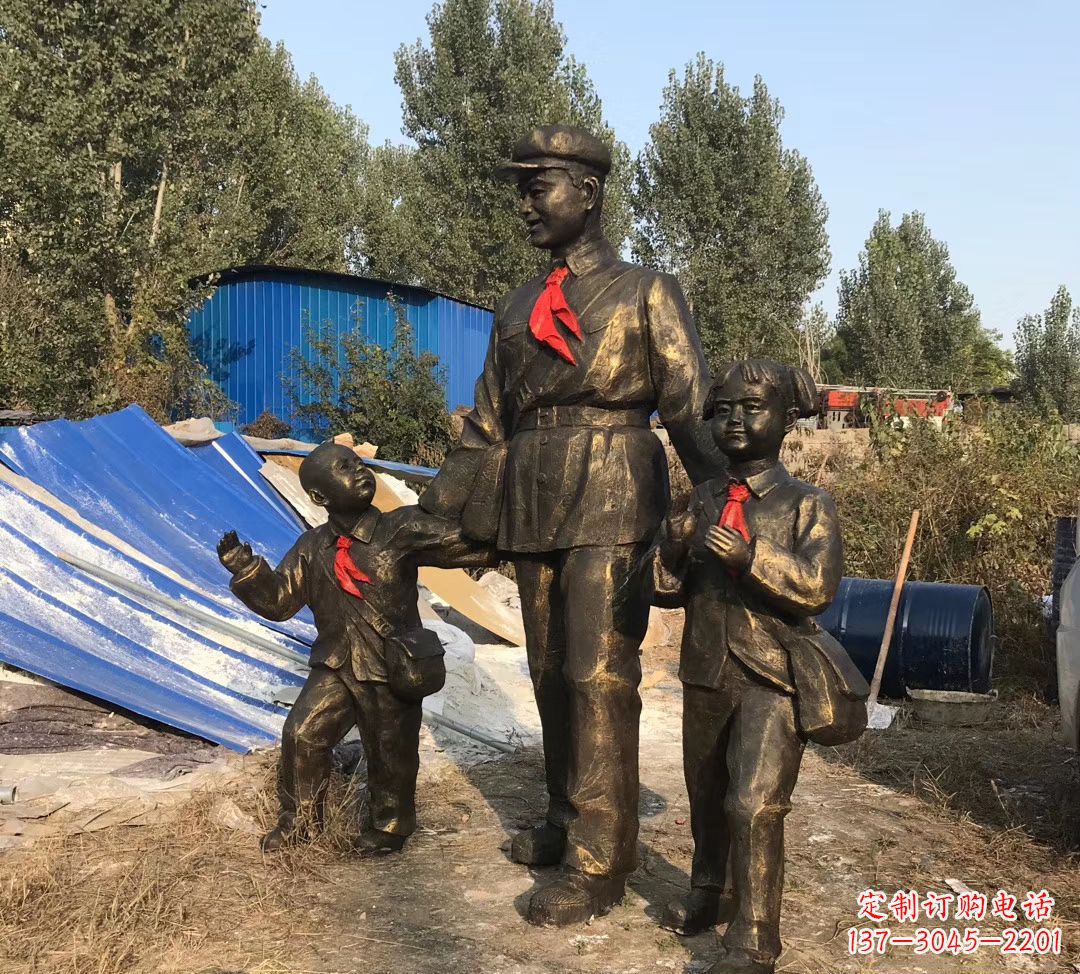 武汉铜雕校园雷锋雕塑