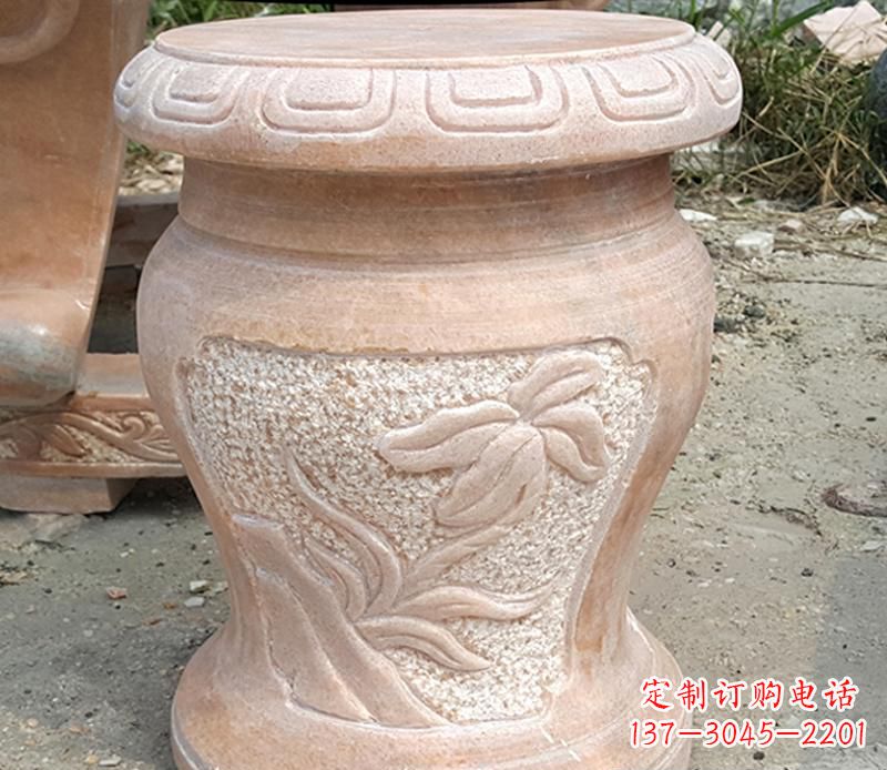 武汉晚霞红景观蝴蝶石凳