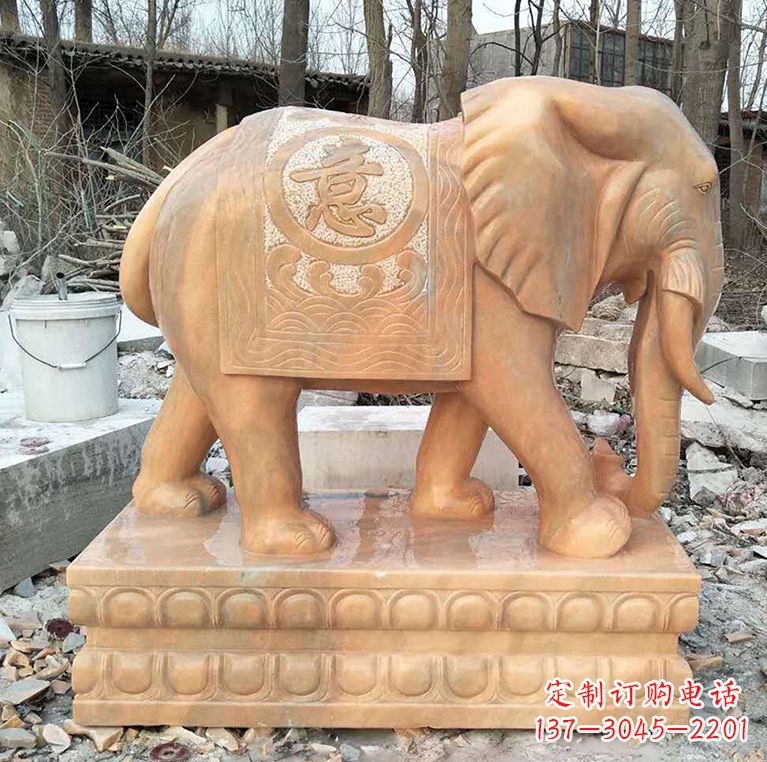 武汉晚霞红石材大象雕塑