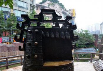 武汉青铜钟铜雕，精美外观蕴藏深厚文化内涵