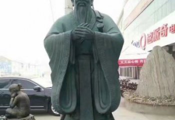 武汉精美的青铜孔子雕像