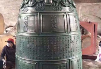 武汉古典铜钟雕塑，装点家园