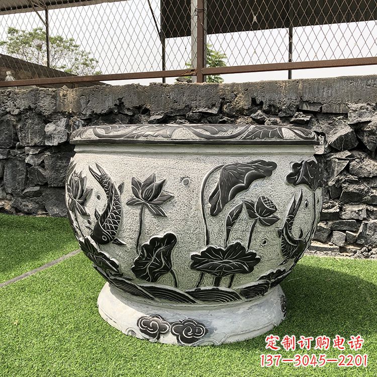 武汉鱼纹水缸石雕
