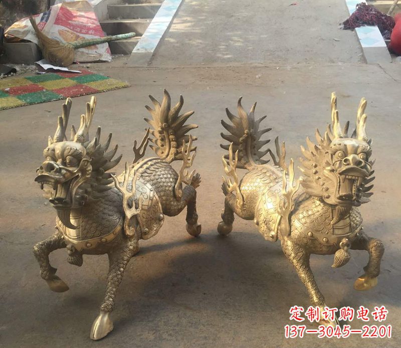 武汉铸铜麒麟雕塑 (2)