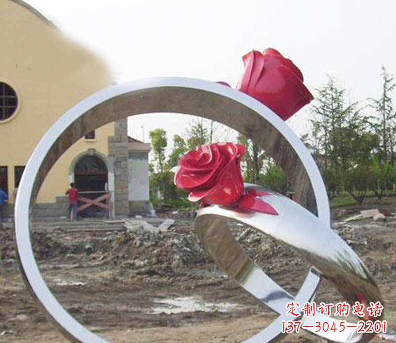 武汉广场景观不锈钢戒指雕塑